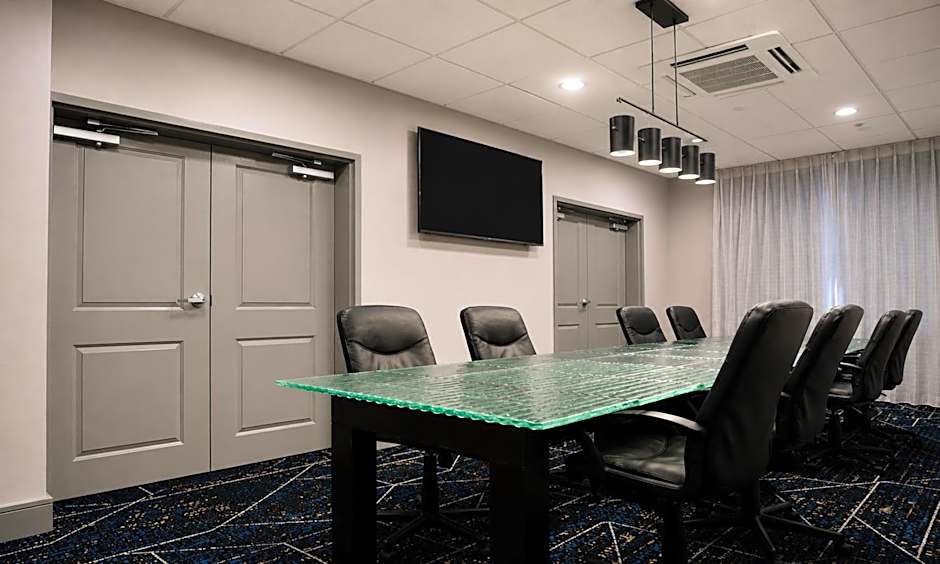 Hampton Inn Oxford/Conference Center