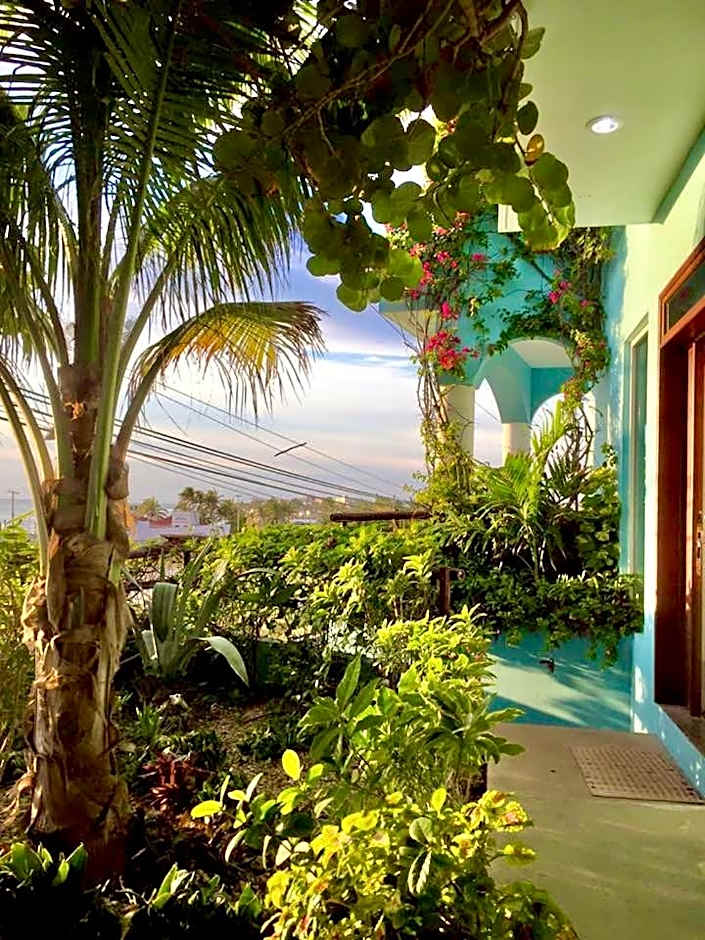 Casa Cielo Studio 1 with Tropical Garden Patio