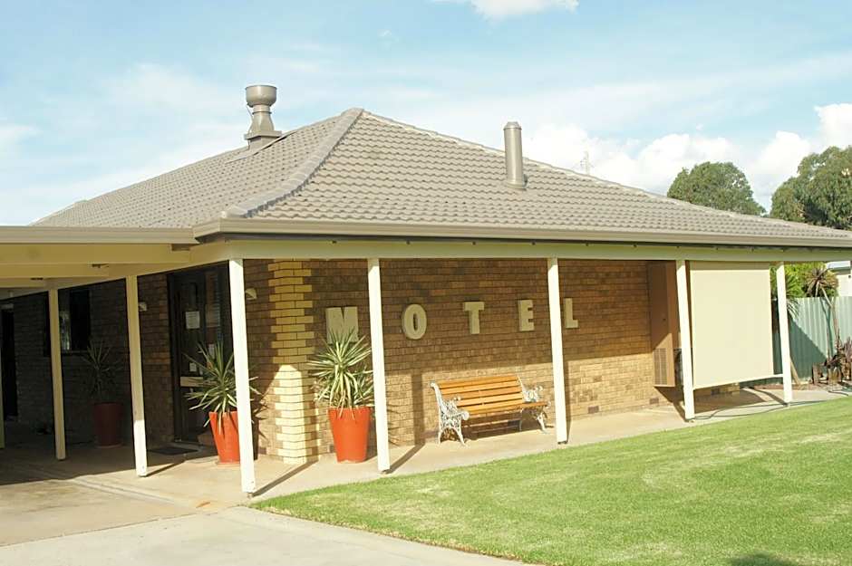 Culcairn Motor Inn