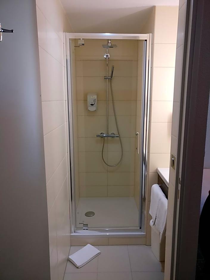 Kyriad Poitiers Jules Verne Site du Futuroscope