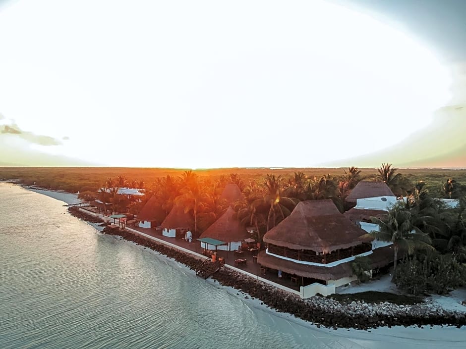 Las Nubes De Holbox