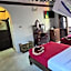 Dhow Palace Hotel