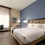 La Quinta Inn & Suites by Wyndham San Bernardino
