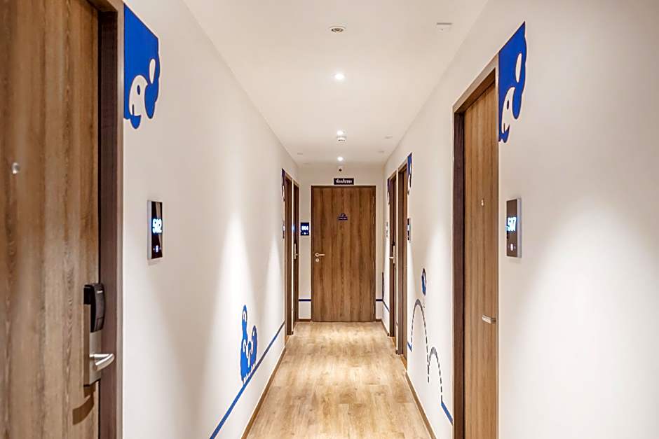 Kokotel Bangkok Surawong