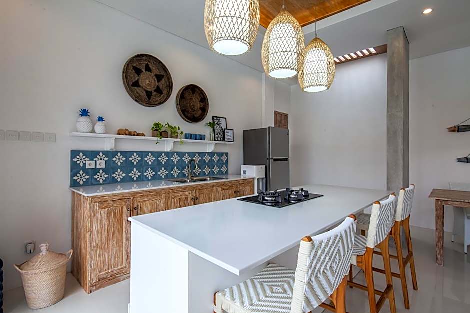 Ambermoon Villa 2