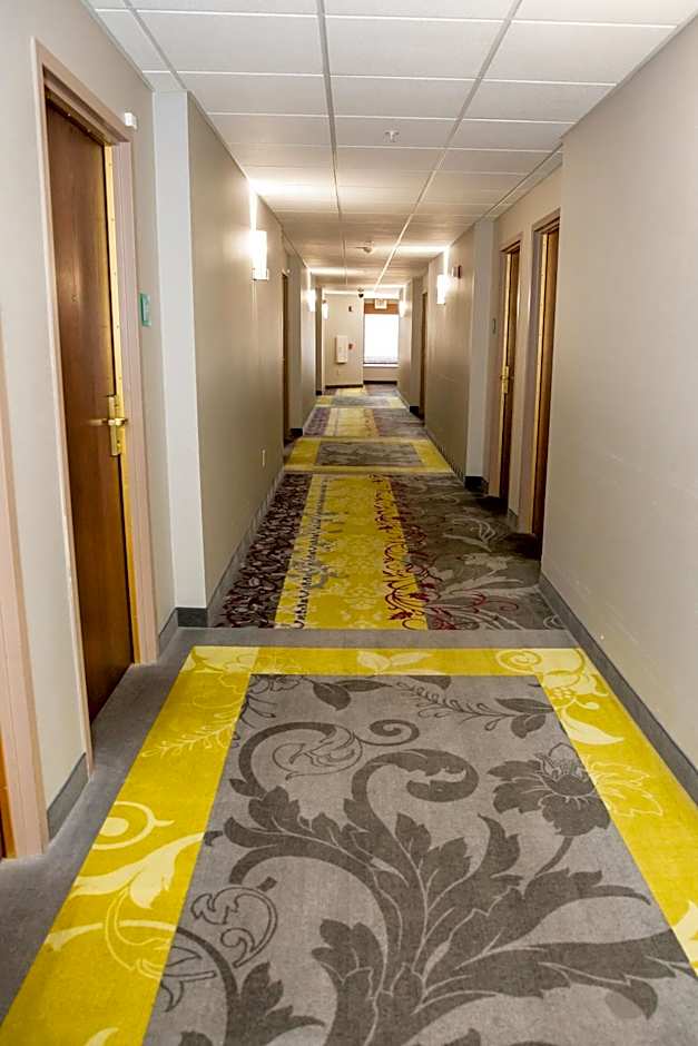 Carpenter Street Hotel