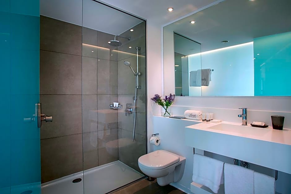 Anemi Hotel & Suites