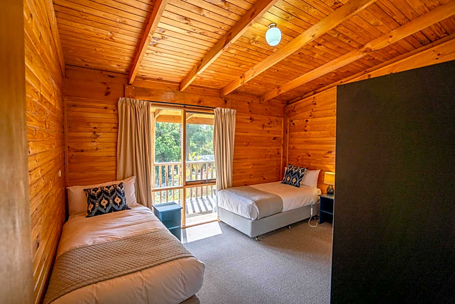 Stewarts Bay Lodge