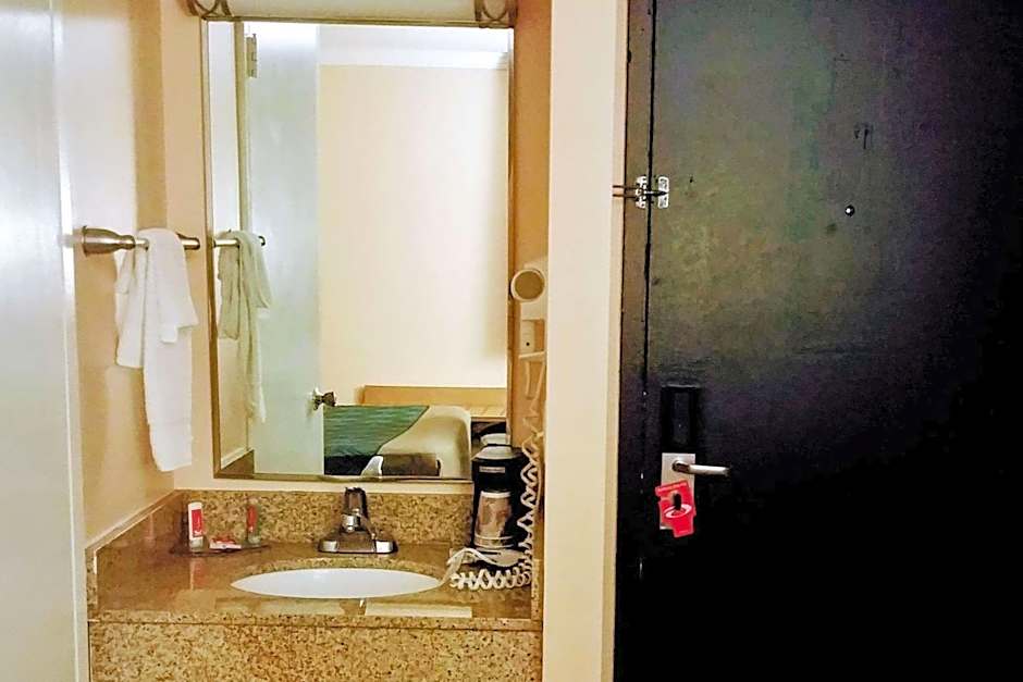 Econo Lodge Milldale-Southington