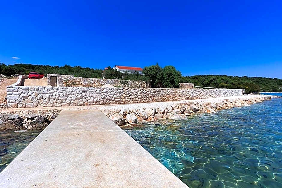 Luxury Beachfront Villa Dalmatino Trogir with private pool right at the beach in Okrug Gornji - Ciovo