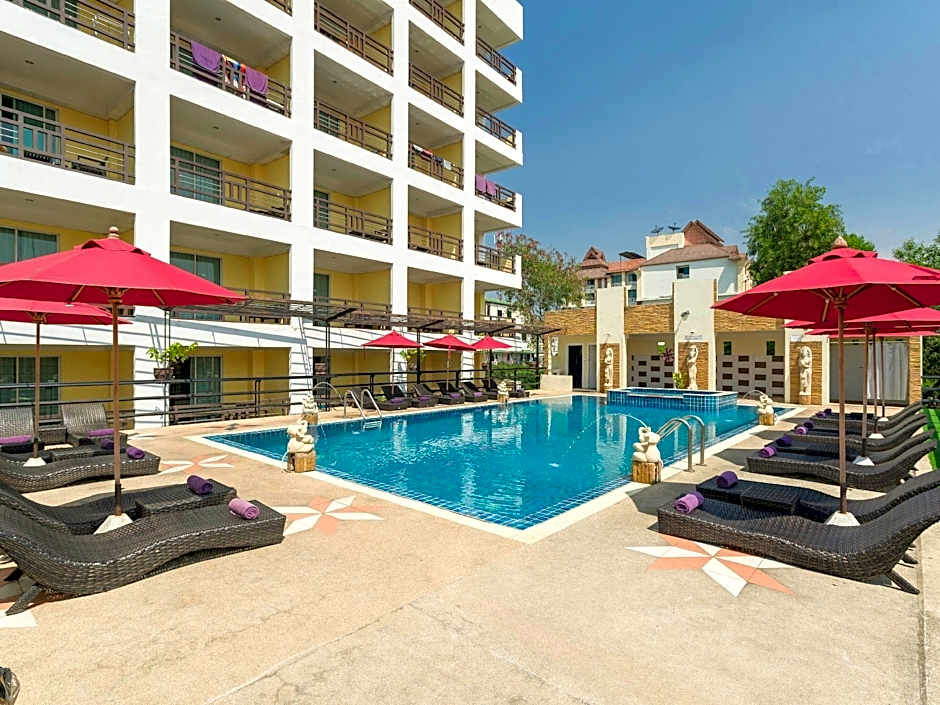Golden Sea Pattaya