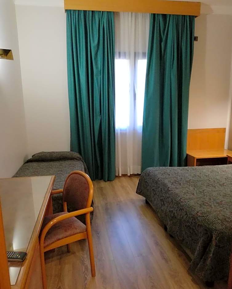 FILIPPONE HOTEL&RISTORANTE