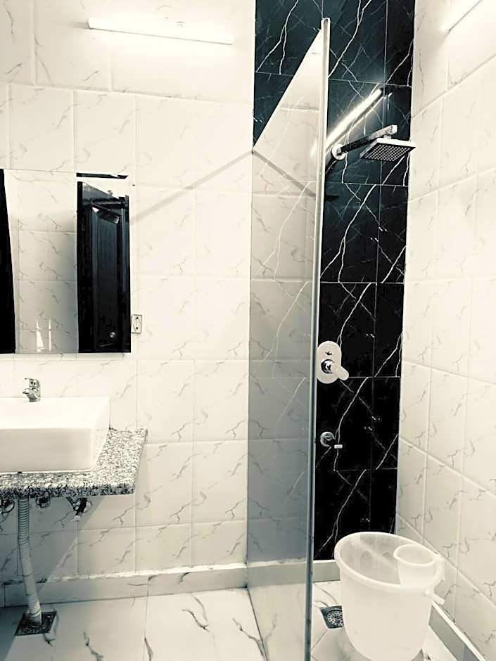 Hotel Radiance