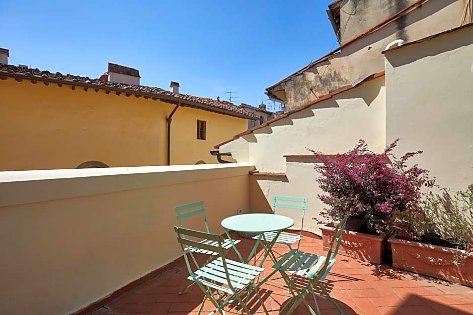 Palazzo Salviati by Varental