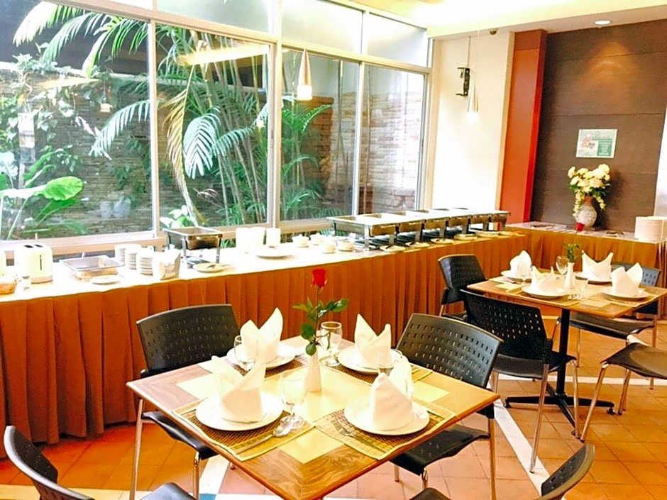 Hatyai Golden Crown Hotel