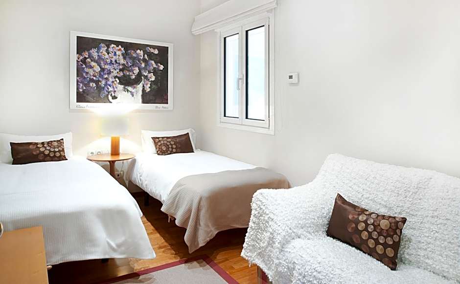 You Stylish City Center Apartments