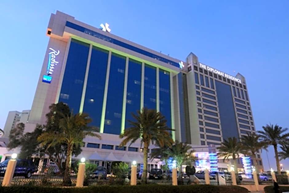 The Diplomat Radisson Blu Residence