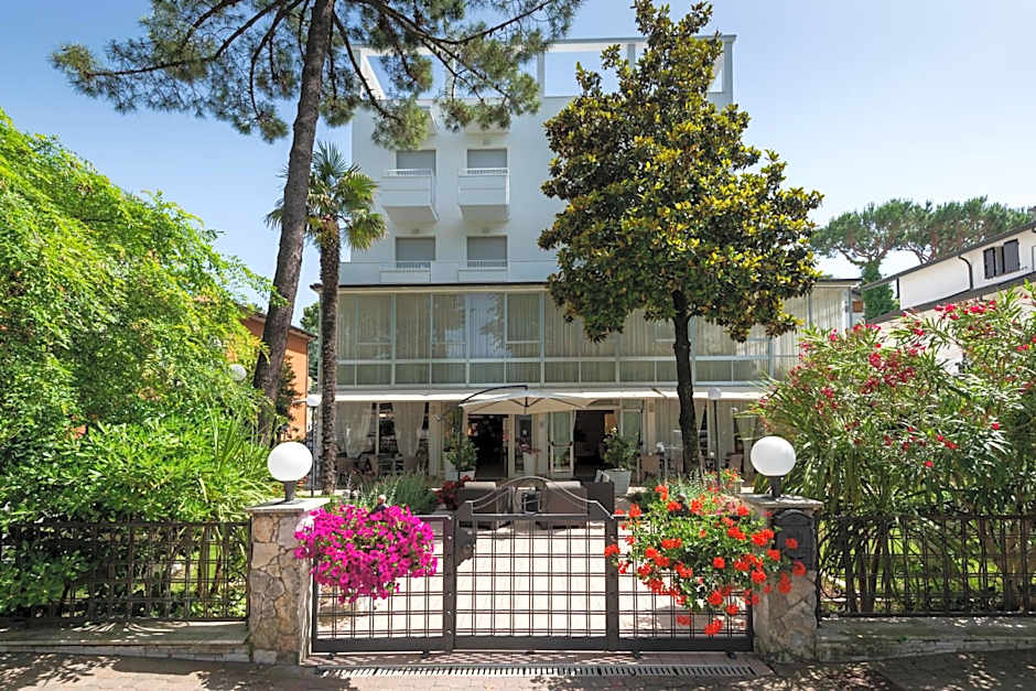 Hotel Verde Luna