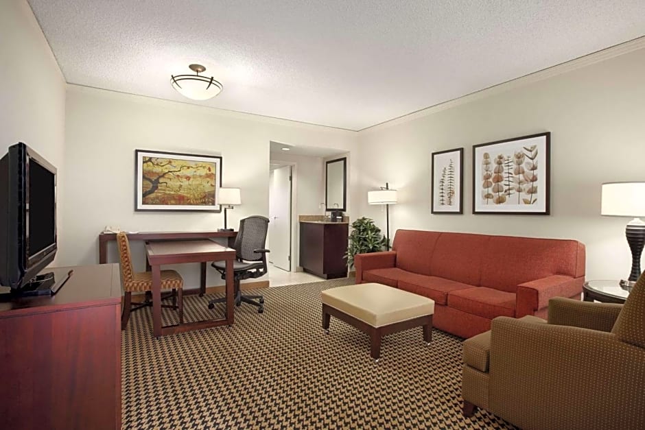 Embassy Suites by Hilton Atlanta Perimeter Center