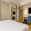 Hotel Zentral Mayoral