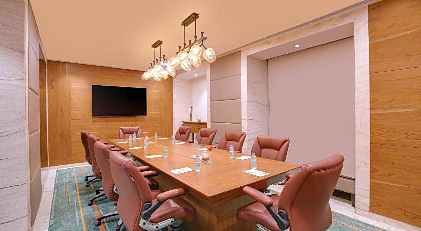 Royal Orchid Central Grazia Hotel