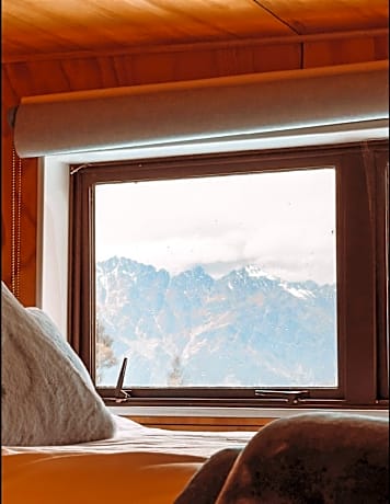 Lake View Loft Suite