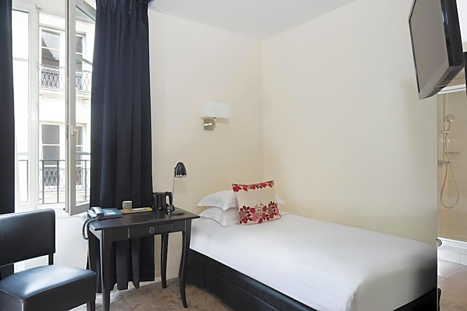 Lion d'Or Paris Hotel