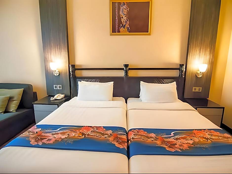Kk Times Square Hotel