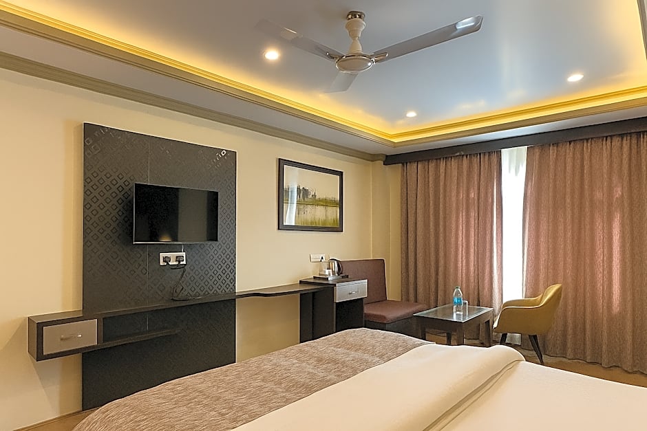 Crown Plaza Residency Srinagar