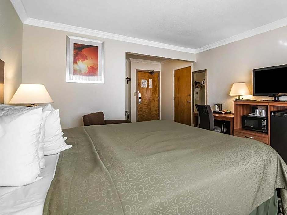 Quality Inn
