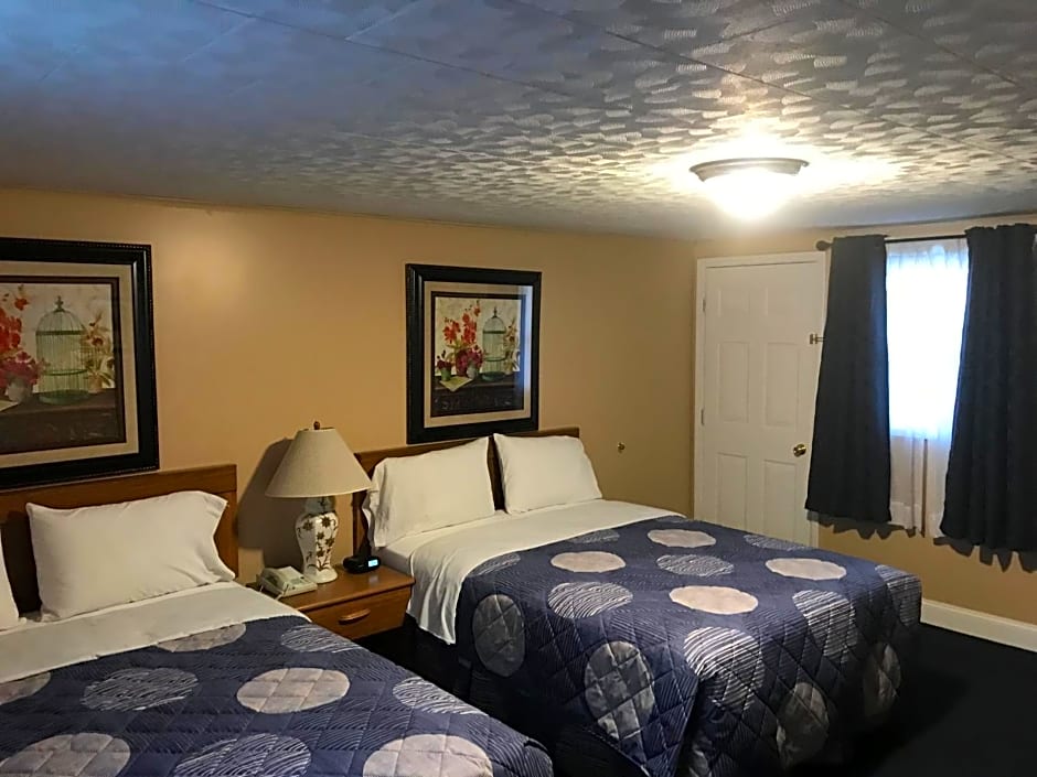 Moonlite Motel