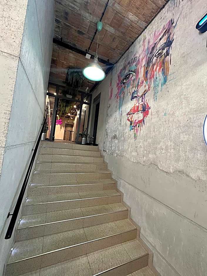 Global Home - Aparthotel - No Contact Check In