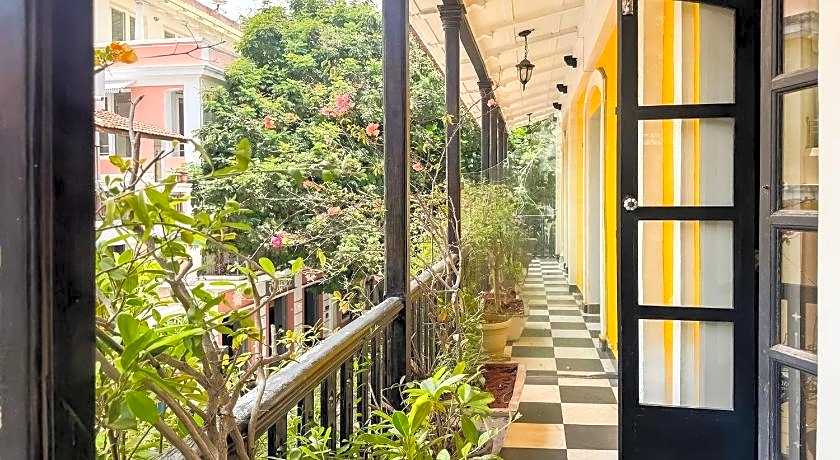 Le Chateau - A Heritage Boutique Hotel