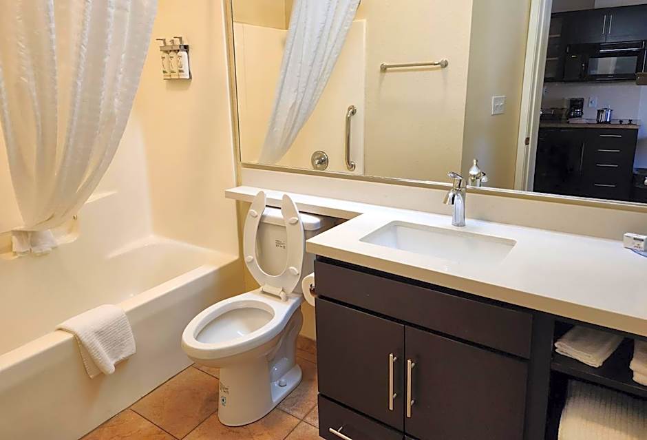 Candlewood Suites Greenville By IHG