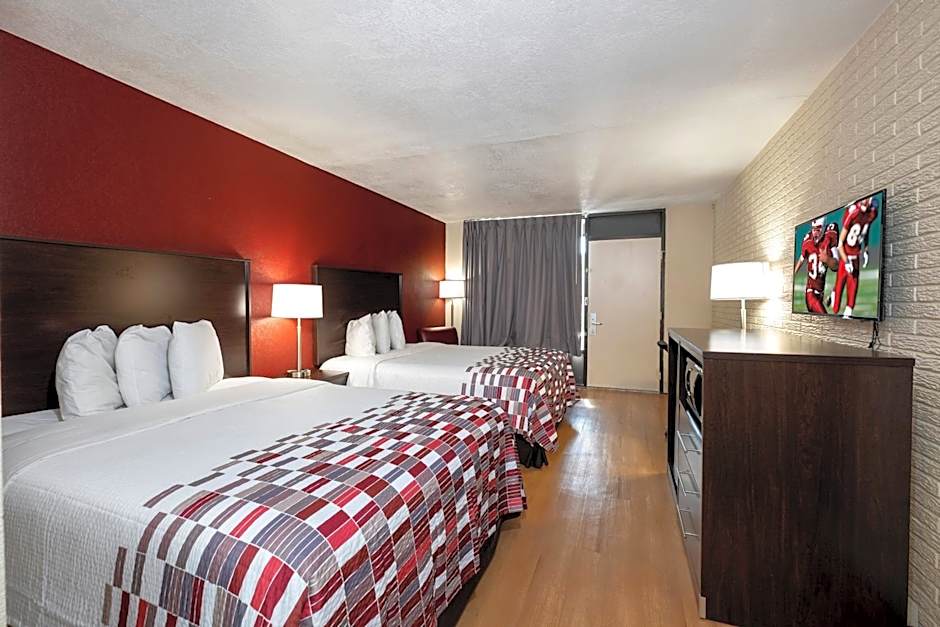 Red Roof Inn West Point