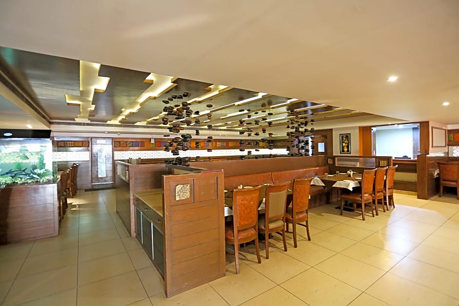 897 Hotel Surabhi Elite – Hyderabad, IN