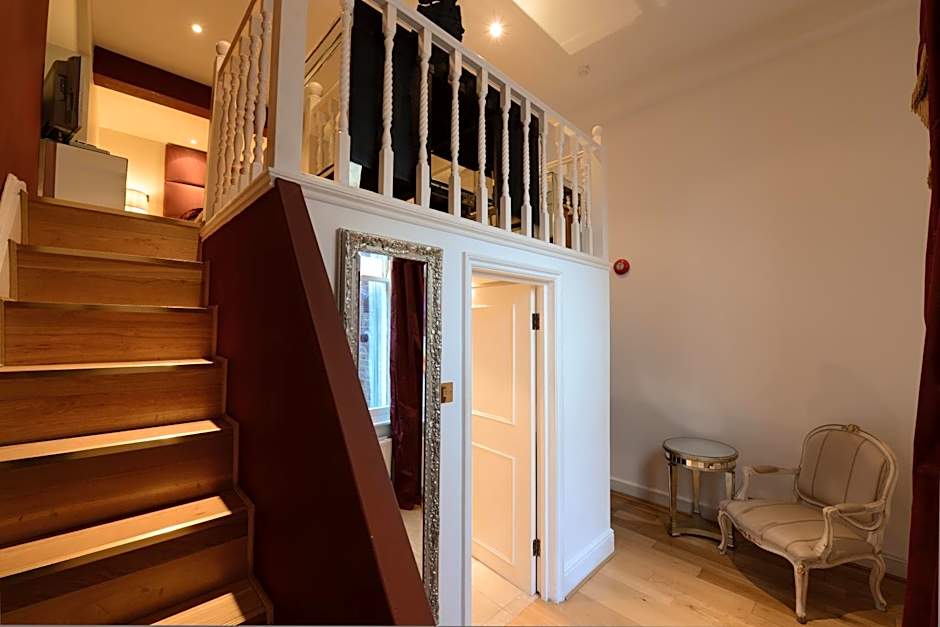 Twenty Nevern Square Hotel