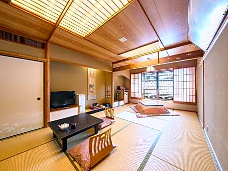 Japanese-Style Room with Shared Bathroom