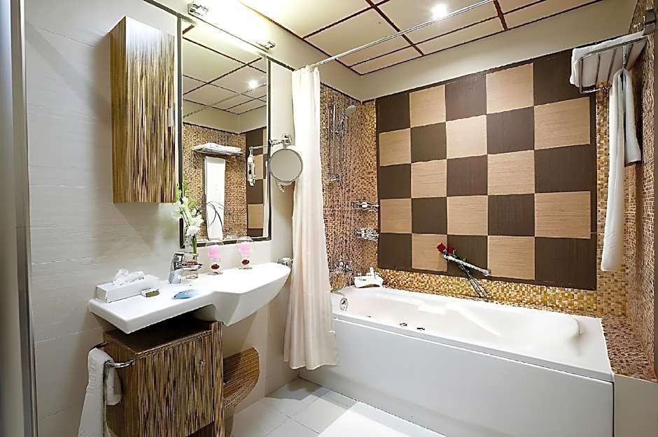 Elite Crystal Hotel