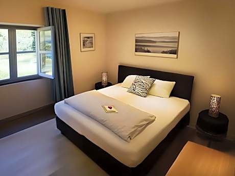 Single Room with Garden View