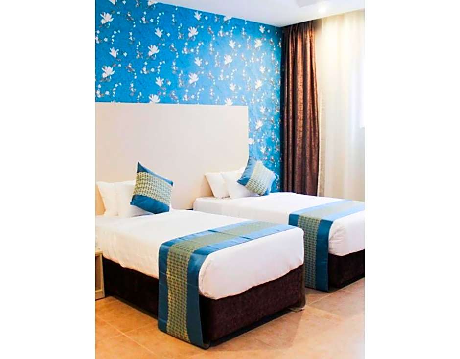 Blooming Suites