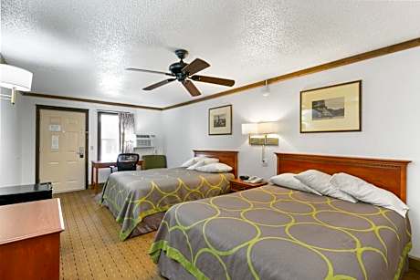 Queen Room with Two Queen Beds - Non-Smoking