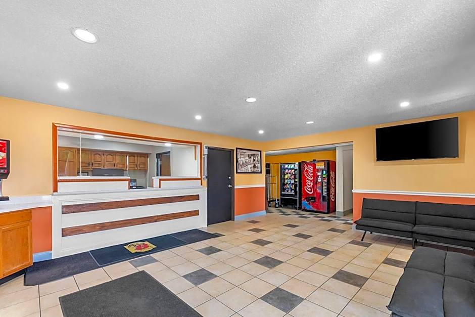 Super 8 by Wyndham Dumfries/Quantico