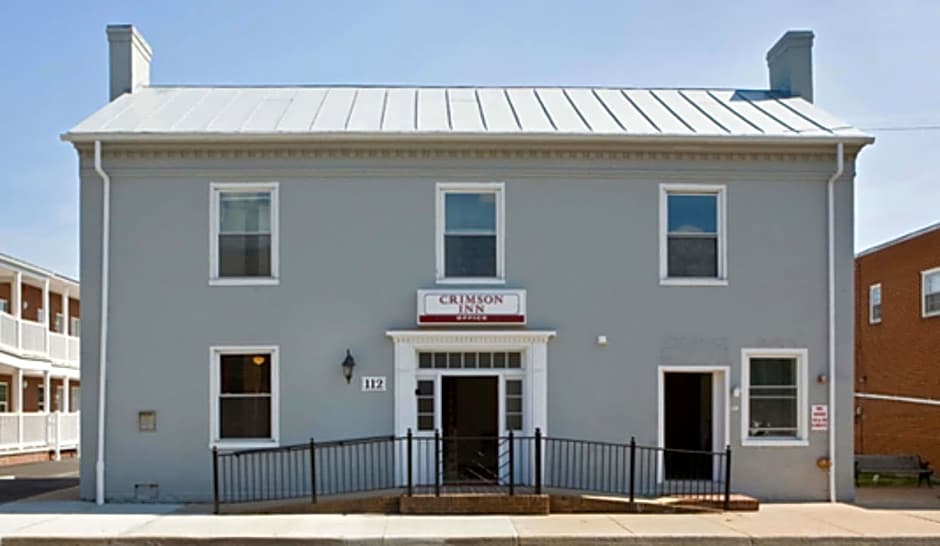 Crimson Inn by KEES Vacations