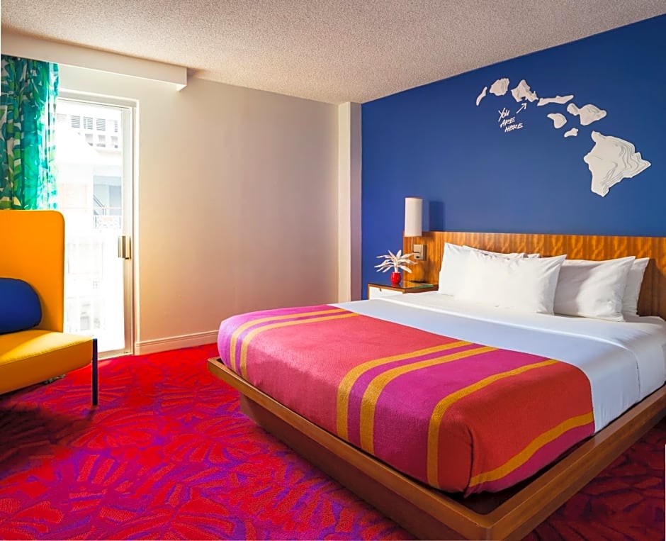 Shoreline Hotel Waikiki