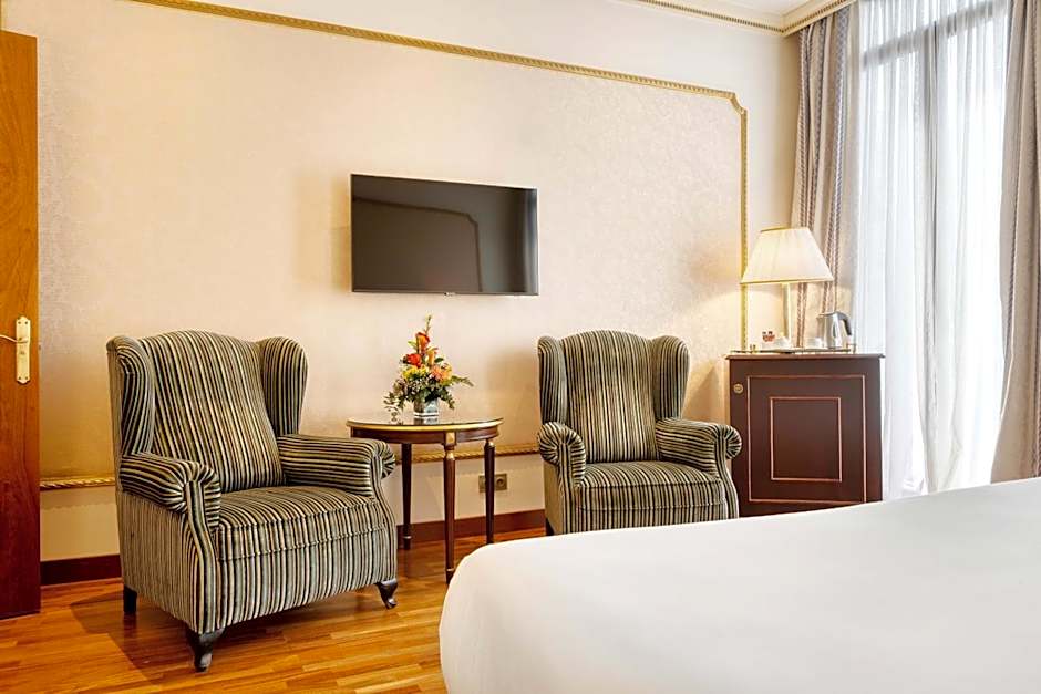 Hotel Roger De Lluria