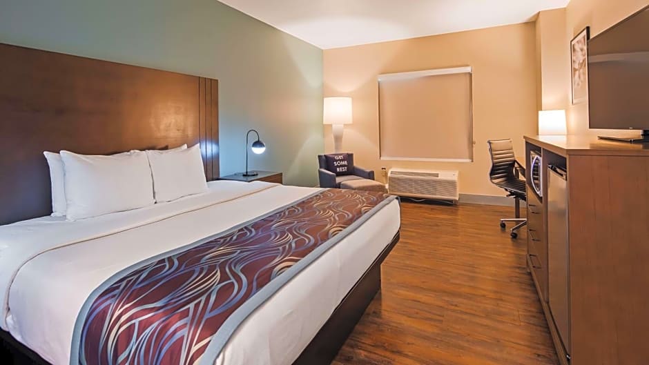 Best Western Plus New Barstow Inn & Suites