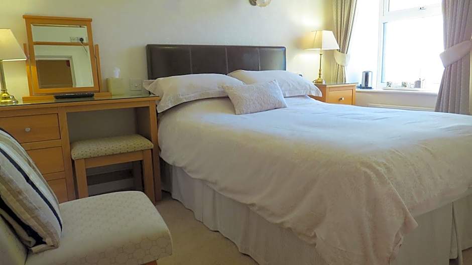 Gwrach Ynys Country Guest House