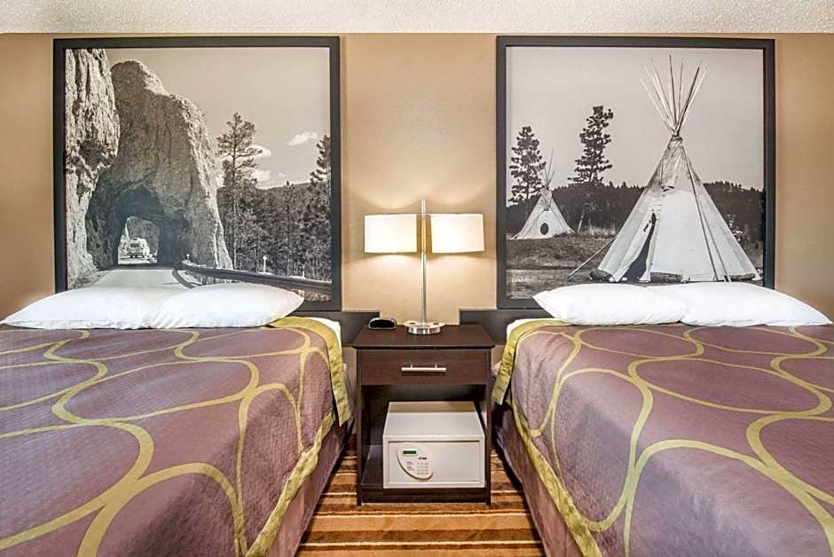 Super 8 by Wyndham Miller