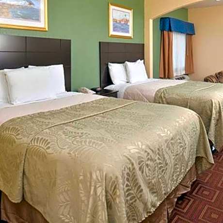 Queen Room with Two Queen Beds